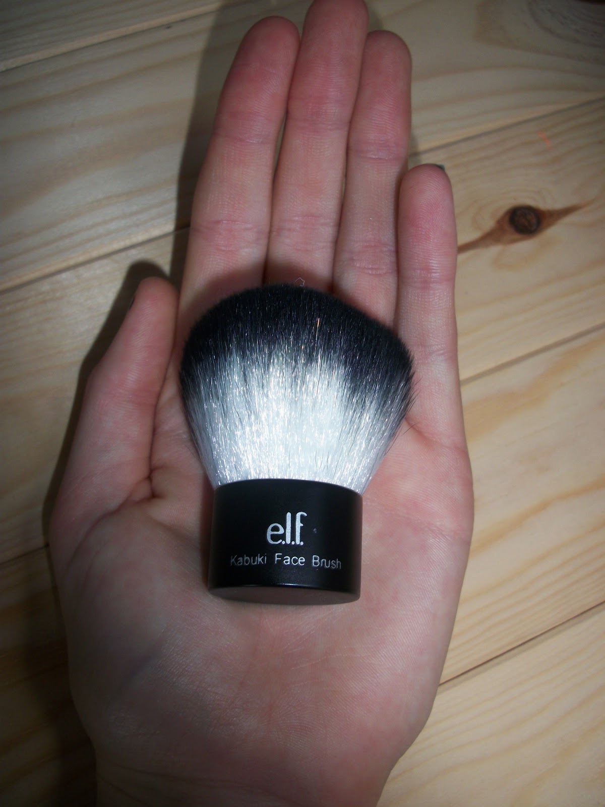 E.l.f. Studio Kabuki Face Brush