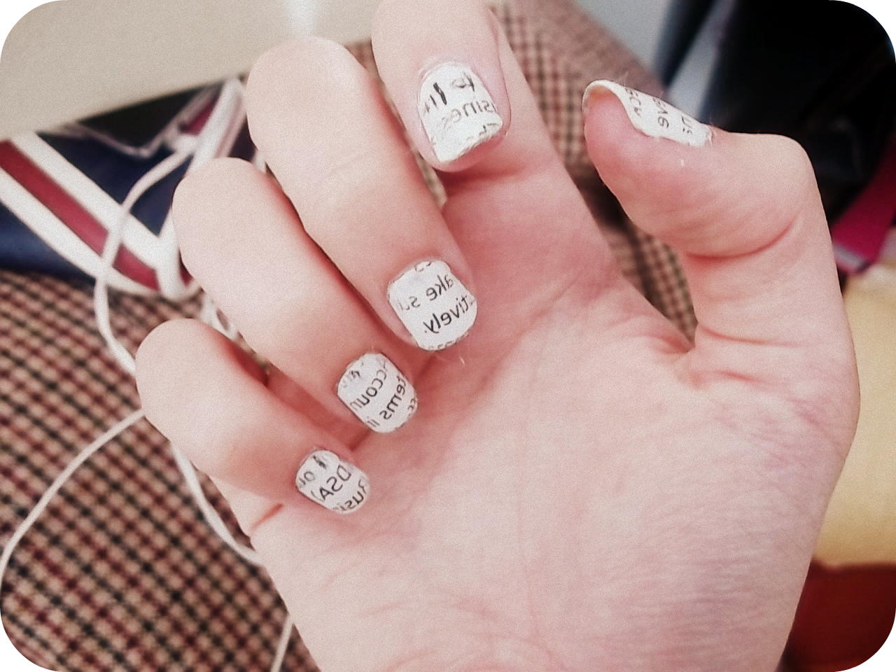 How To Do Newspaper Nails With Vodka