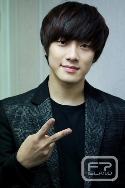 Minhwan Ft Island Profile