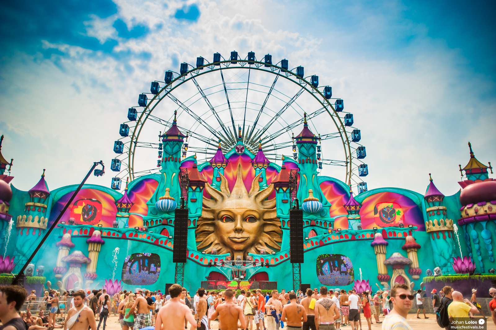 Tomorrowland 2013 Packages