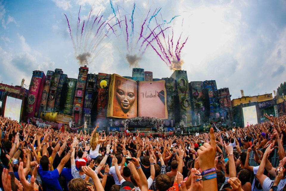 Tomorrowland Festival 2012 Attendance