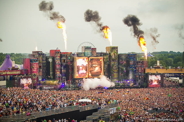 Tomorrowland Festival 2012 Attendance